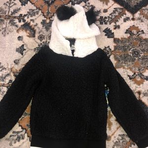 size 4/5 sweater hoodie